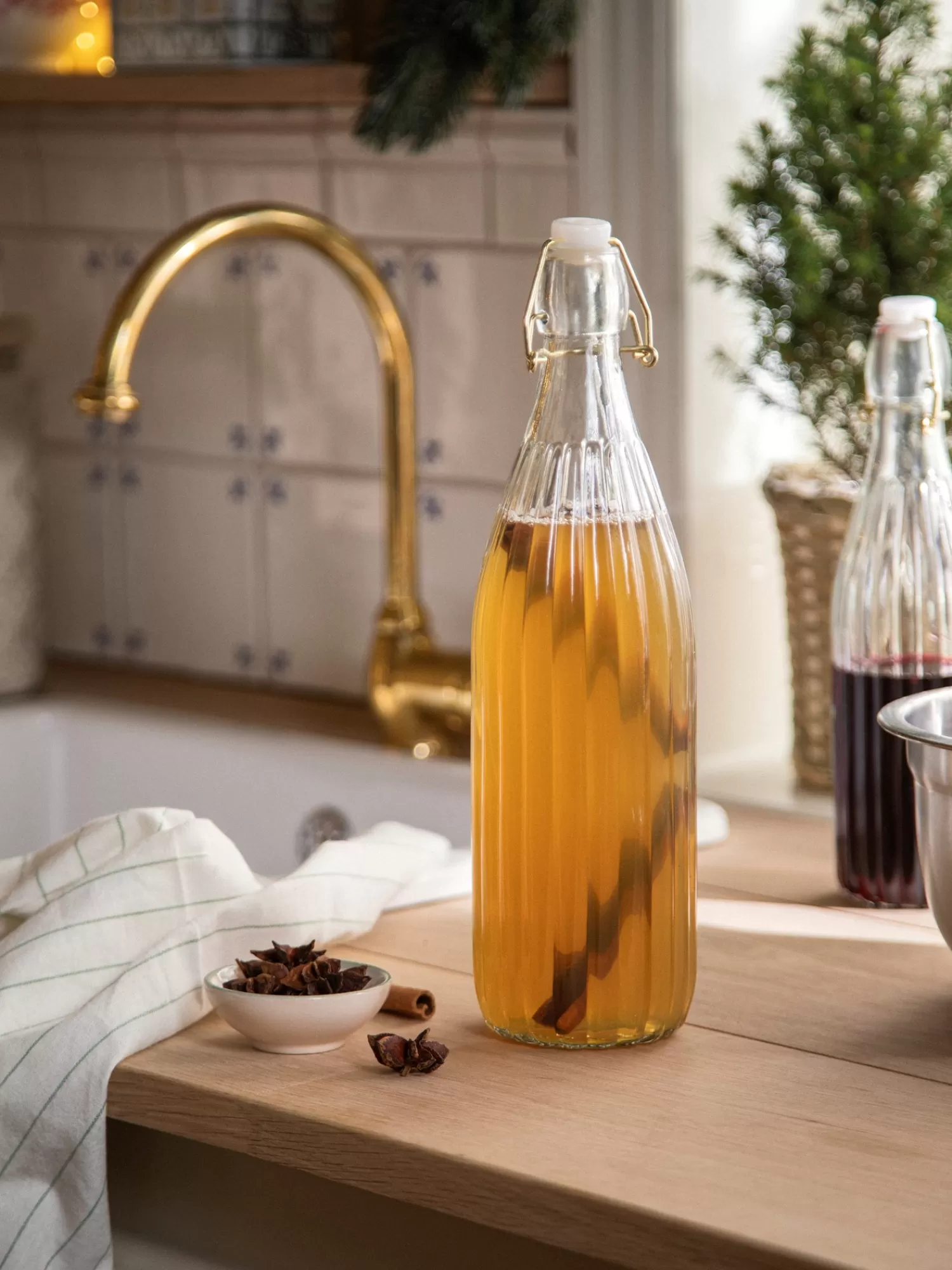 Flaske Med Propp 1000 Ml*Søstrene Grene Fashion